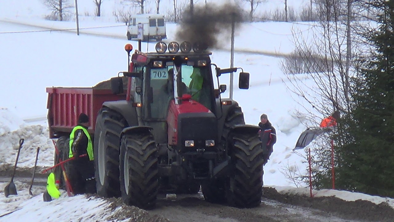 Valtra 8950 m&auml;kivetokisat 2019 Vierem&auml; p&ouml;yt&auml;m&auml;ki