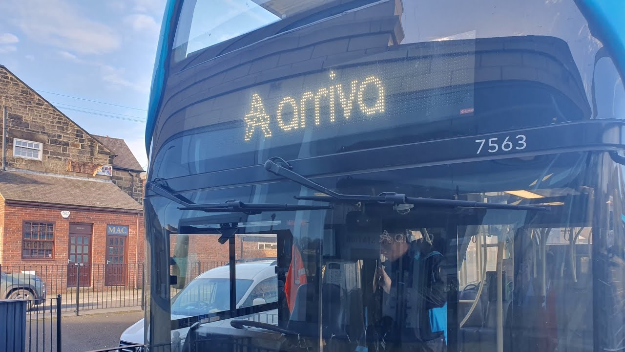 Arriva Northumbria 7563 on the 777 to Morpeth