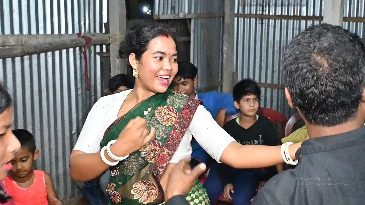 সত্যি আগে দেখিনি চ্যাংরা বন্ধু রসিয়া গানের এমন নাচ || W B DJ Music Bangla Band