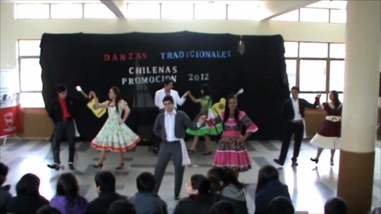 08 La Polka - Rosas y Claveles
