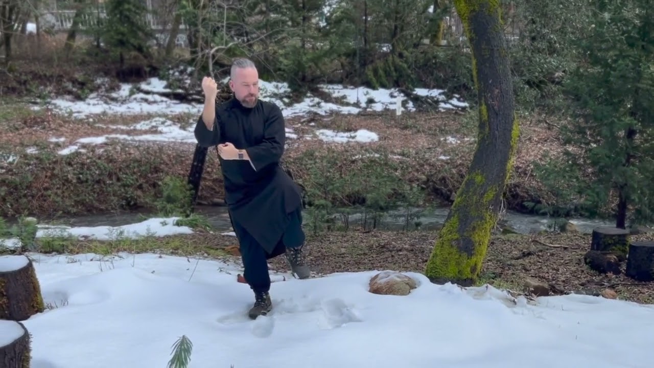 Bear Qigong for the Change of Seasons