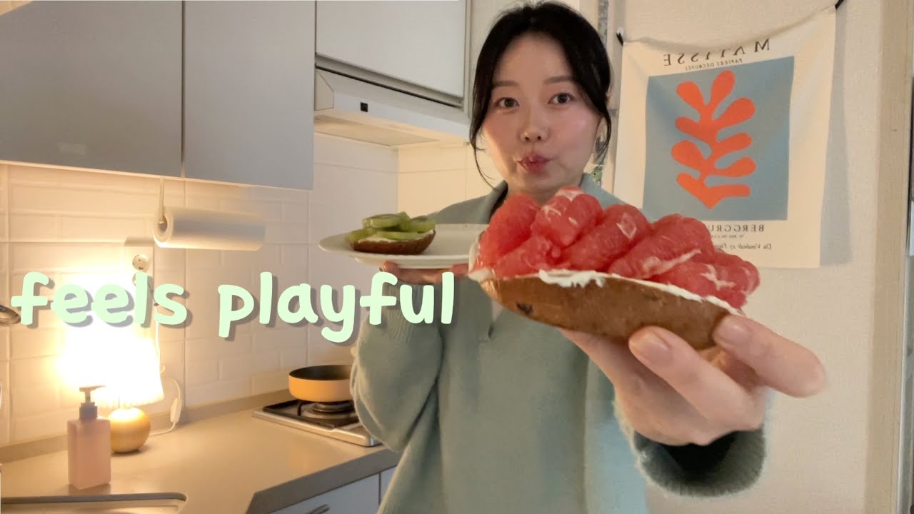 Grapefruit Kiwi Bagel, Pear Americano & Shrimp Enoki Pancake Day 🥯🍤 | Korean Home Cooking