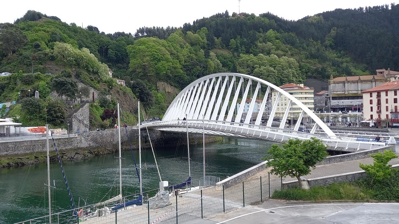Ondarroa | Spain 🇪🇦 #spain #travel #tourism #tour