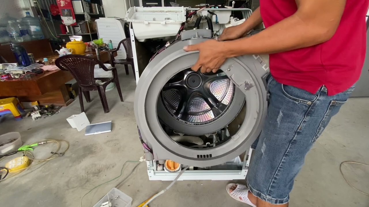 Quy trình tháo dọn và lắp chi tiết chiếc máy giặt hitachi đời 2017 mọi người tham khảo ạh 0944947222