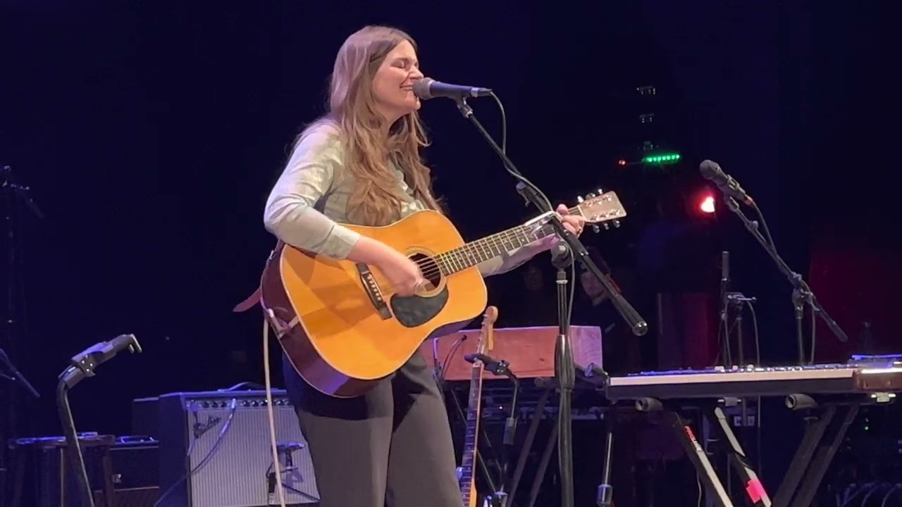Erin Rae – California Belongs to You, Live at Liberty Hall, Lawrence, KS (1/27/2023)