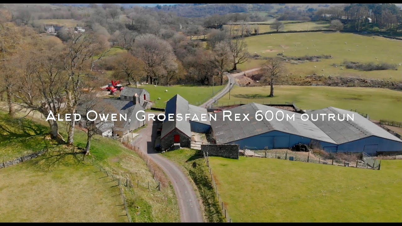 Aled Owen Groesfaen Rex mountain work filmed by Osian Jones