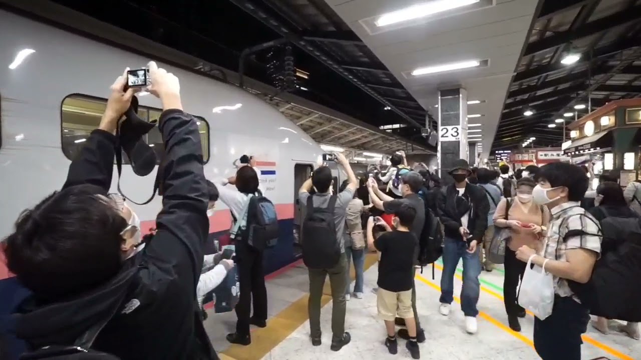 Farewell E4 Max Double Decker Shinkansen