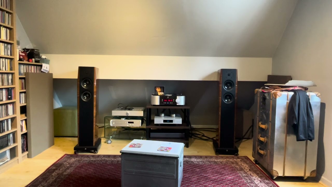 Moon 700i v2 - Gold Note A6 evo - Linn Akurate dsm.