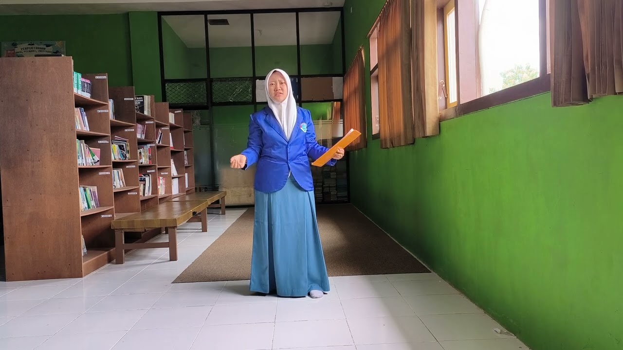 UPRAK B.INDO PUISI - NAISYA (20)
