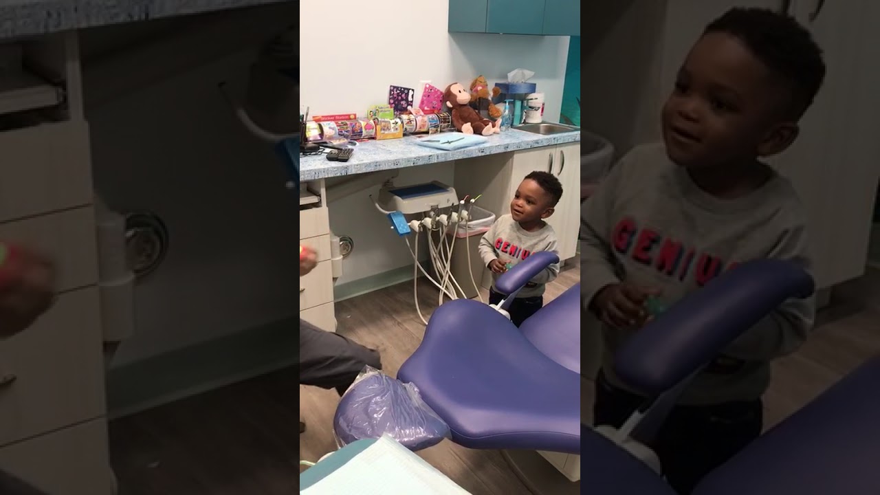 magical dentist!!!  Dr. Eyal Simchi  (for licensing and usage, contact: licensing@viralhog.com)