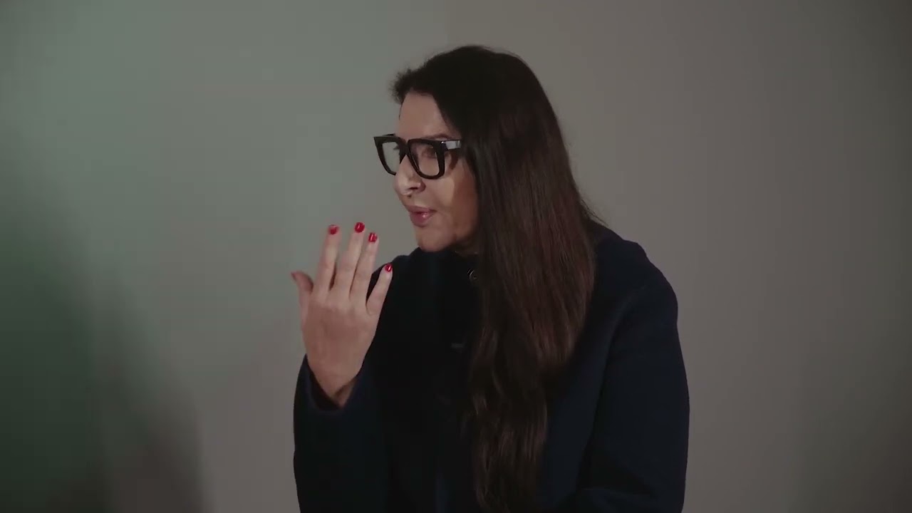 Interview met Marina Abramović in het Centraal Museum