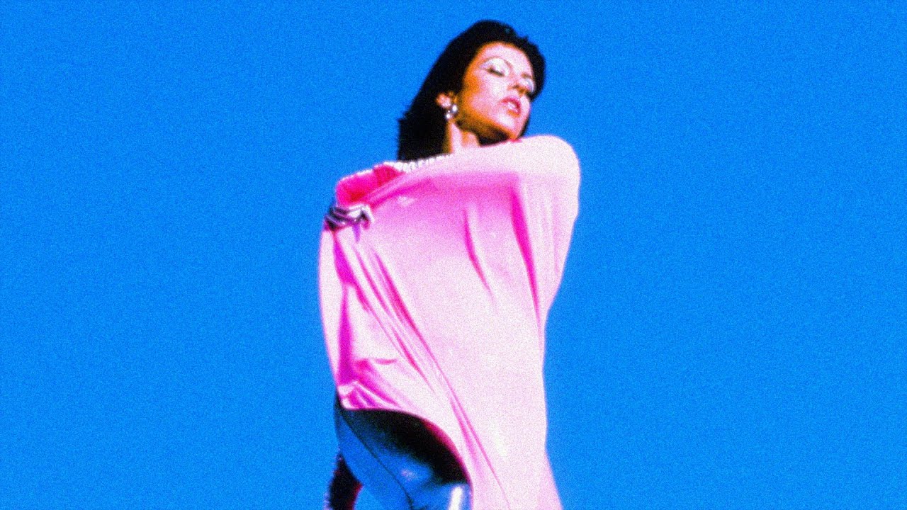 moistbreezy - Anywhere But Here (Visualizer)