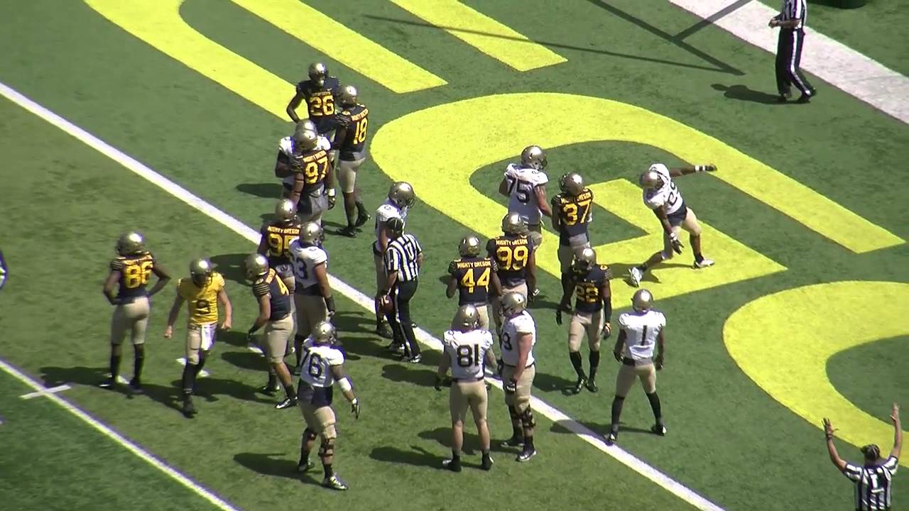 Video highlights from the 2016 Oregon Ducks spring football game