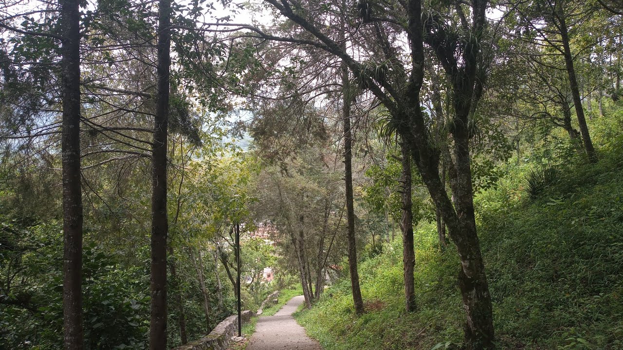 VISITA AL CERRO DEL CRISTO EN TLACUILOTEPEC, PUEBLA.