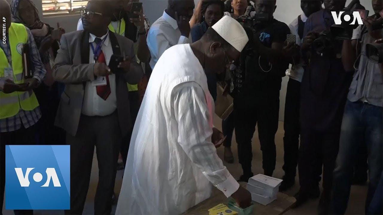 Incumbent President Sall Votes in Senegal Election