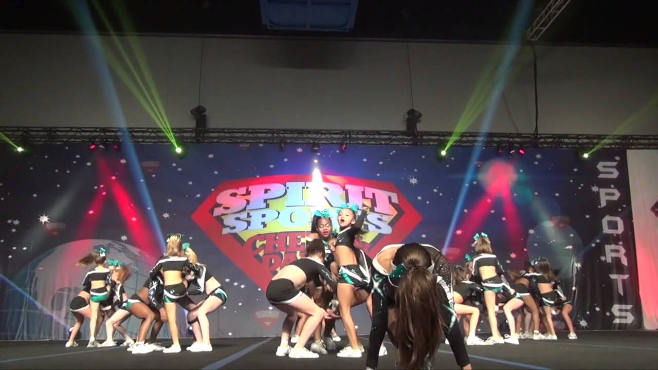 Cheer Extreme Glitter Penguins Level 3 BATB 2015