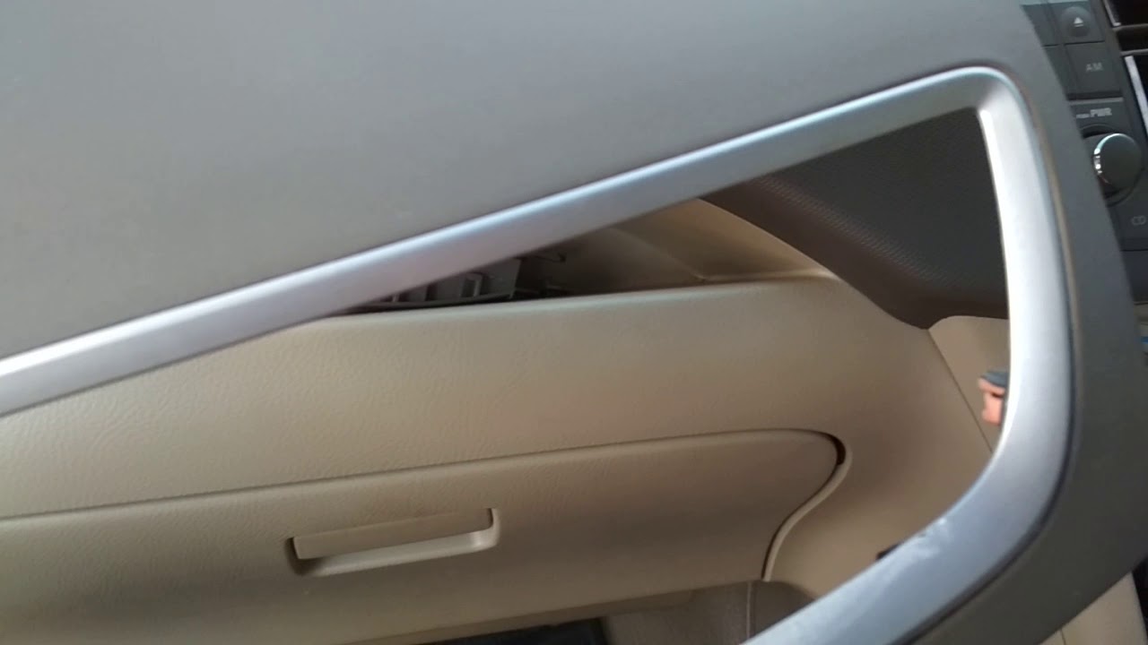 Mengecat list kisi2 ac ertiga