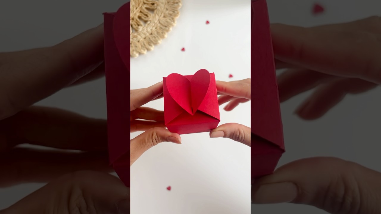 Diy Cute Gift idea💌 #DIYLoveGiftBox #LovelnABox #GiftBoxldeas#HandmadeWithLove #DIYGifts