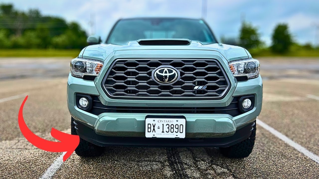 Снятие воздухозаборника на моей Toyota Tacoma 2023 года + тест расхода топлива