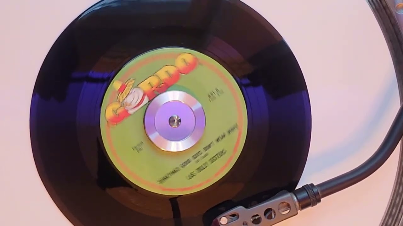 Las Dilly Sisters - Sometimes Good Guys Don't Wear White - [Direct Vinyl Transfer] - 1960s LA Garage