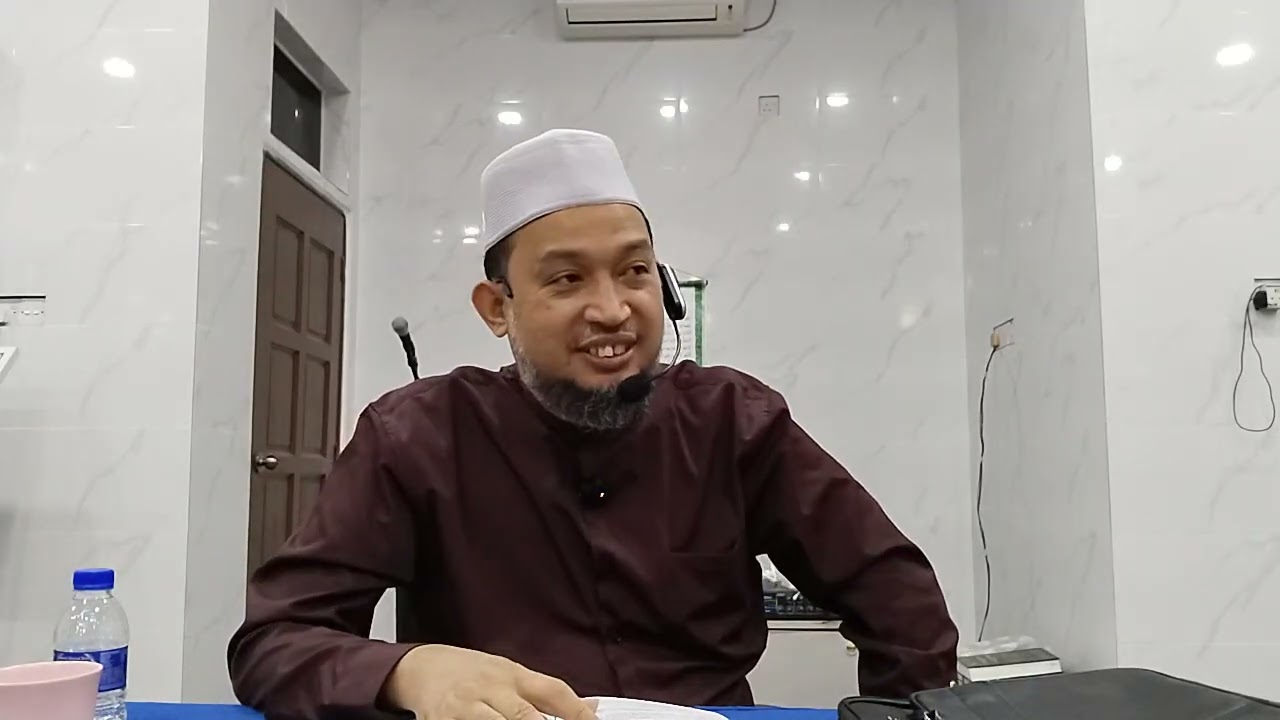Kuliah Subuh oleh Ustaz Abdullah