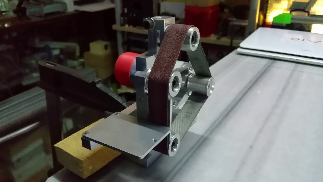 Mini Belt Sander from Banggood, Update 1, yes it can grind HSS