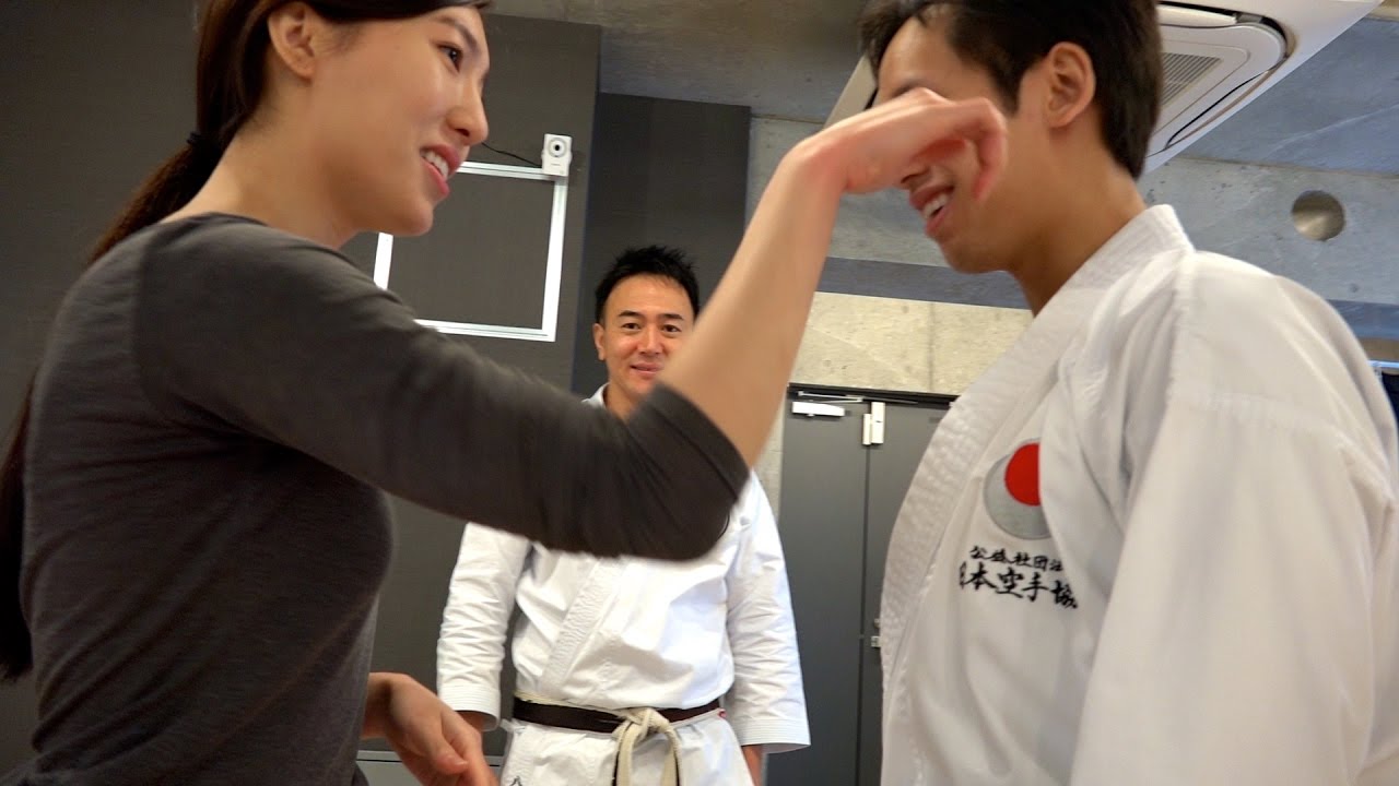 トーマス＆トレーシー、沖縄空手に挑戦！Thomas and Tracey try Okinawa Karate!
