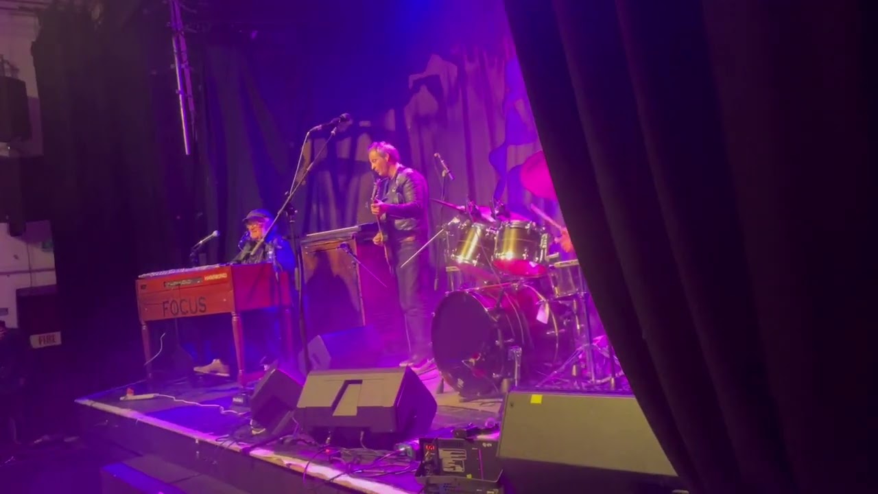 Focus - Hocus Pocus + Drum Solo from Pierre van der Linden - Howden Shire Hall - 17/11/2023