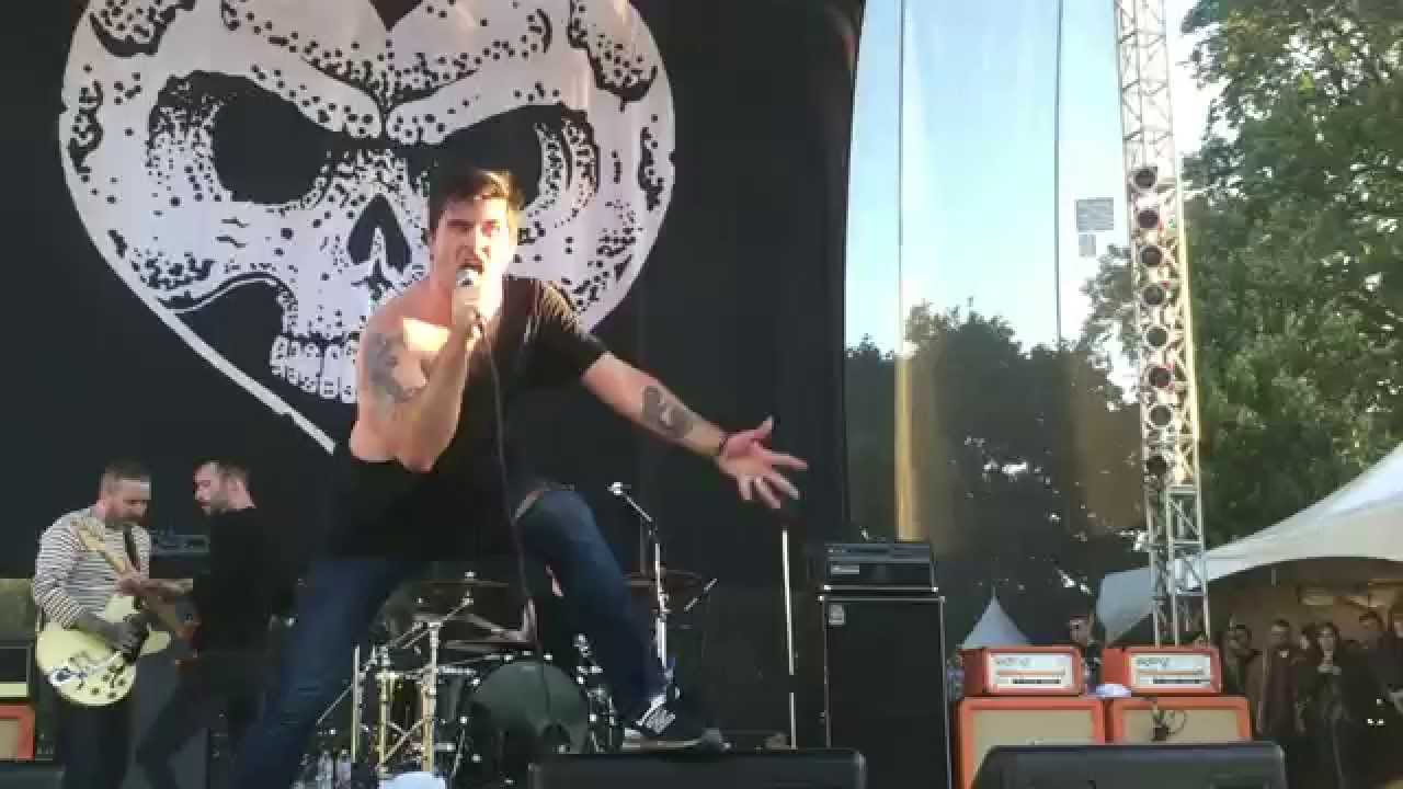 Alexisonfire - Dog's Blood (Live in Chicago)