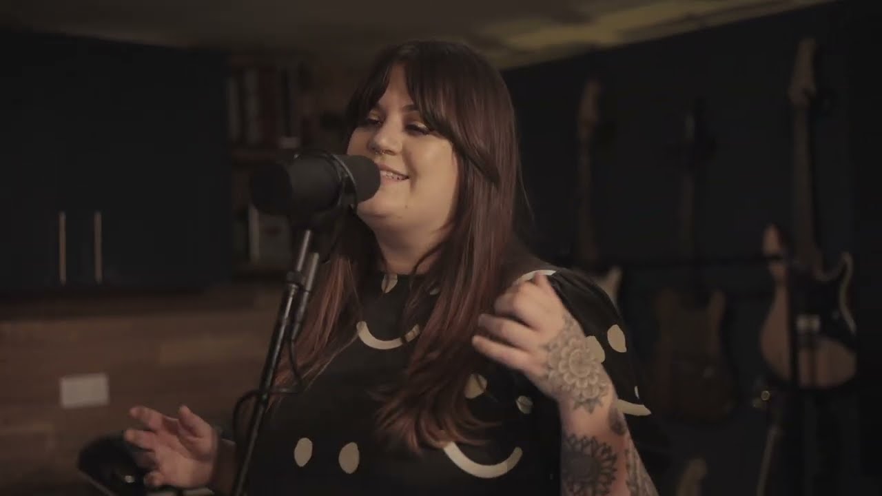 The Mardy Johnny Depps - Romeo & Juliet - Dire Straits Acoustic Cover