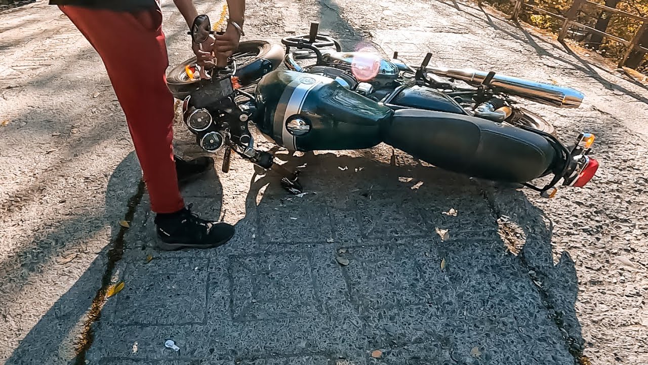 Continental GT 650 crashed 💥but Zana saved it💪 || Nainital Ep: I