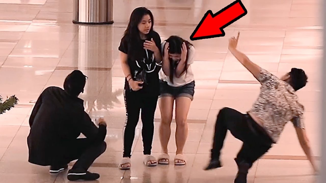 PRANK ATAP RUNTUH!! Ft Andy Sugar