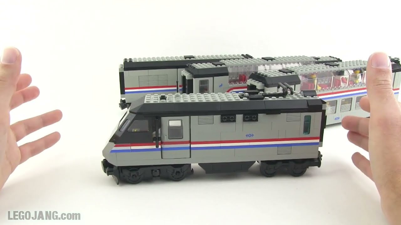 🔄 LEGO Metroliner Amtrak train customizations! Update from Feb 16, 2013