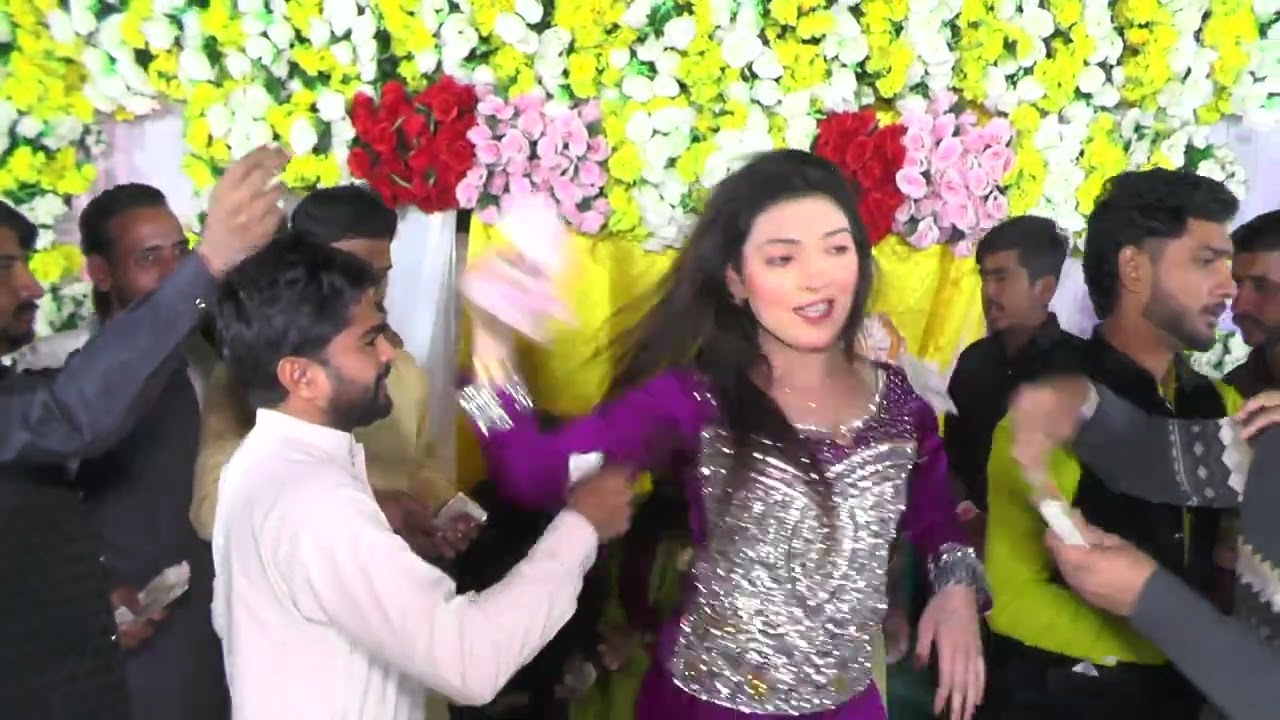 مہندی enjoy 