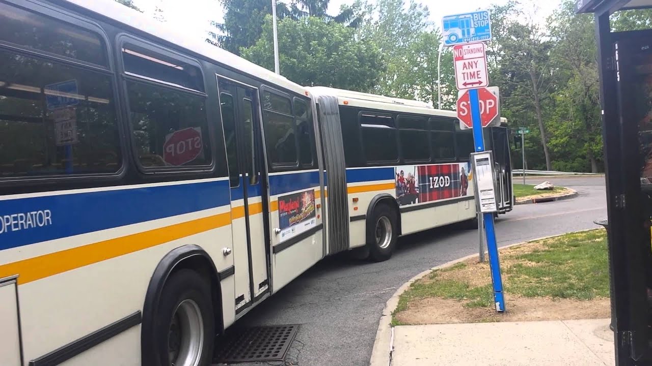 Bee-Line Bus: Wakefield Bound Neoplan AN-460 [#528] Route 41 Bus @ Westchester Medical Center