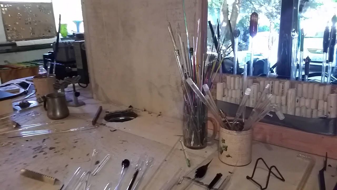 GLASSHOLE STUDIOS!!!! OFFICIAL WALKTHROUGH!!!