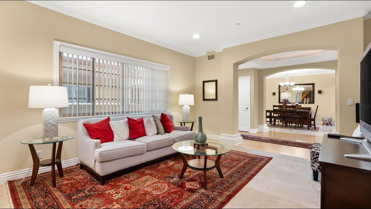 Luxuriously Large Senior Living Condo in one of the South Bay&rsquo;s Premier 55+ Communities MLS