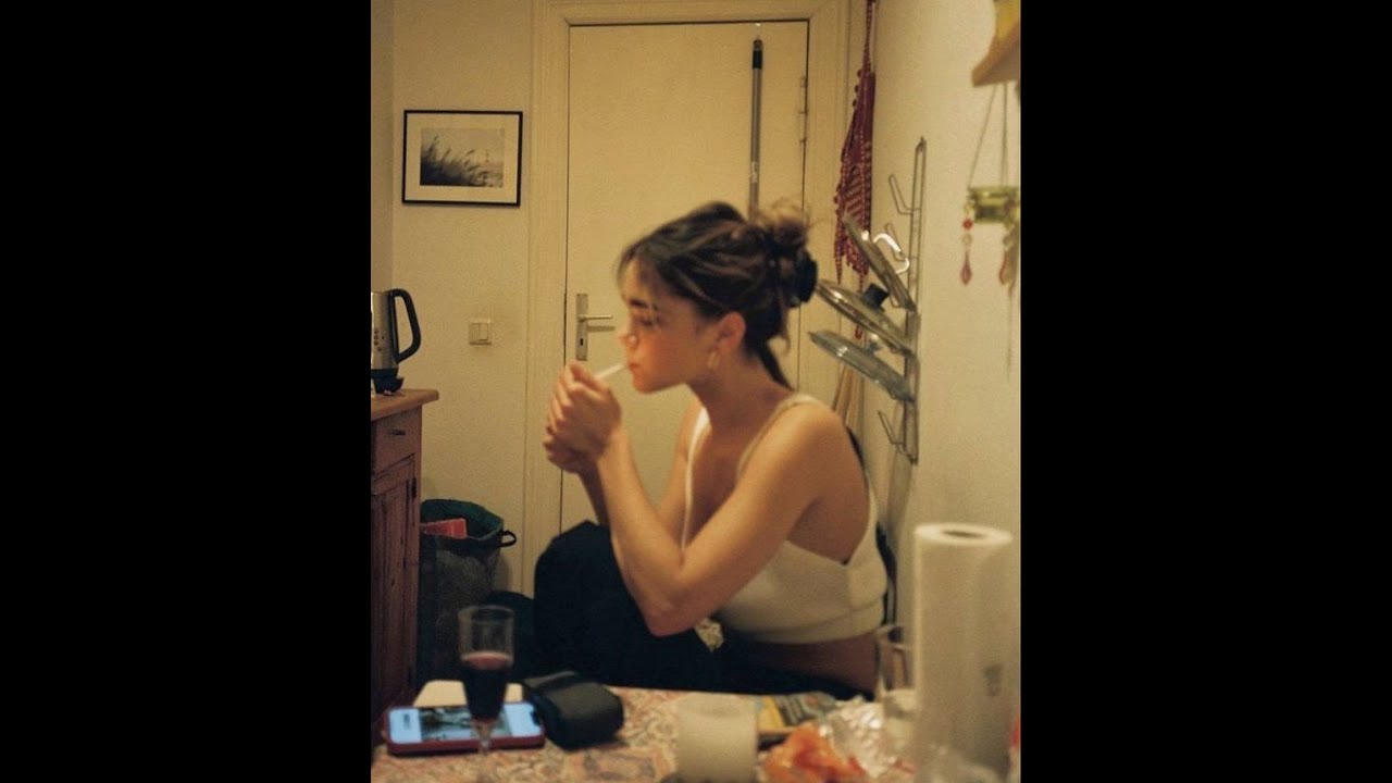 sad teen girls in film/painful