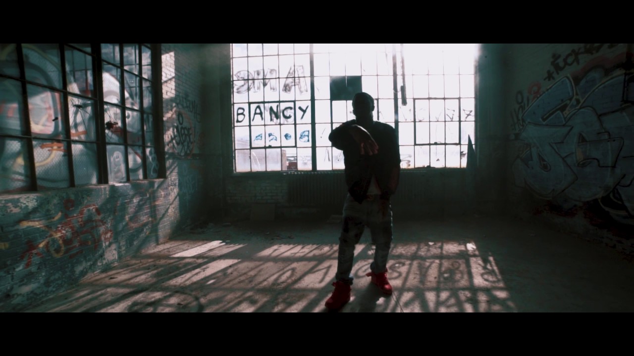 Lil Santana - "Throwaway"