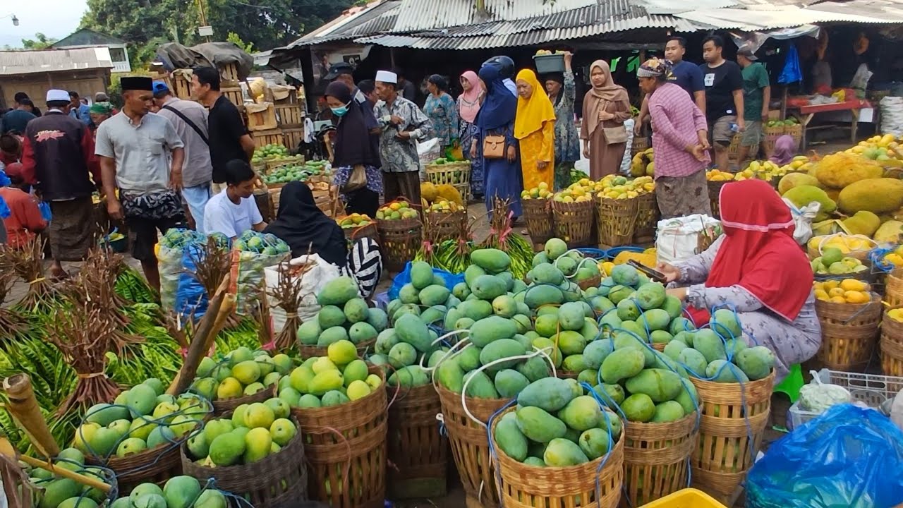 SENANG NYA BELANJA DI PASAR TRADISIONAL PASURUAN BUAH MELIMPAH HARGA MURAH  MURAH