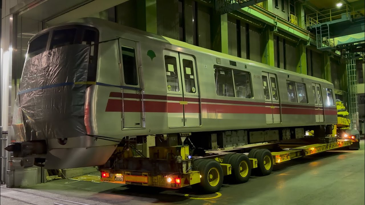 【4K高画質】【12-391F  光が丘方先頭車両  廃車陸送】都営12-000形12-391編成の12-398号車（８号車）が山広トレーラーに載せられ木場車両検修場を出発！（2026.1.28）