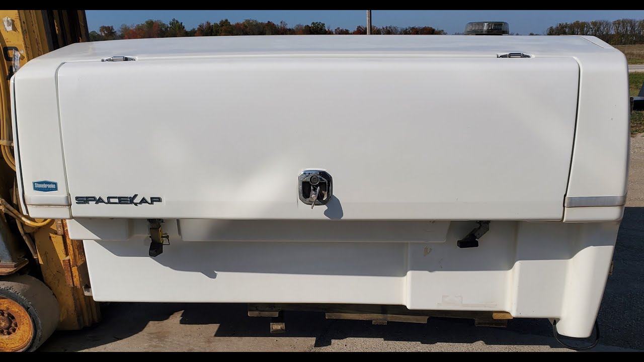 Walkaround used SpaceKap Compak Slide in Truck cap for sale. Fits full size short bed truck 6.5'