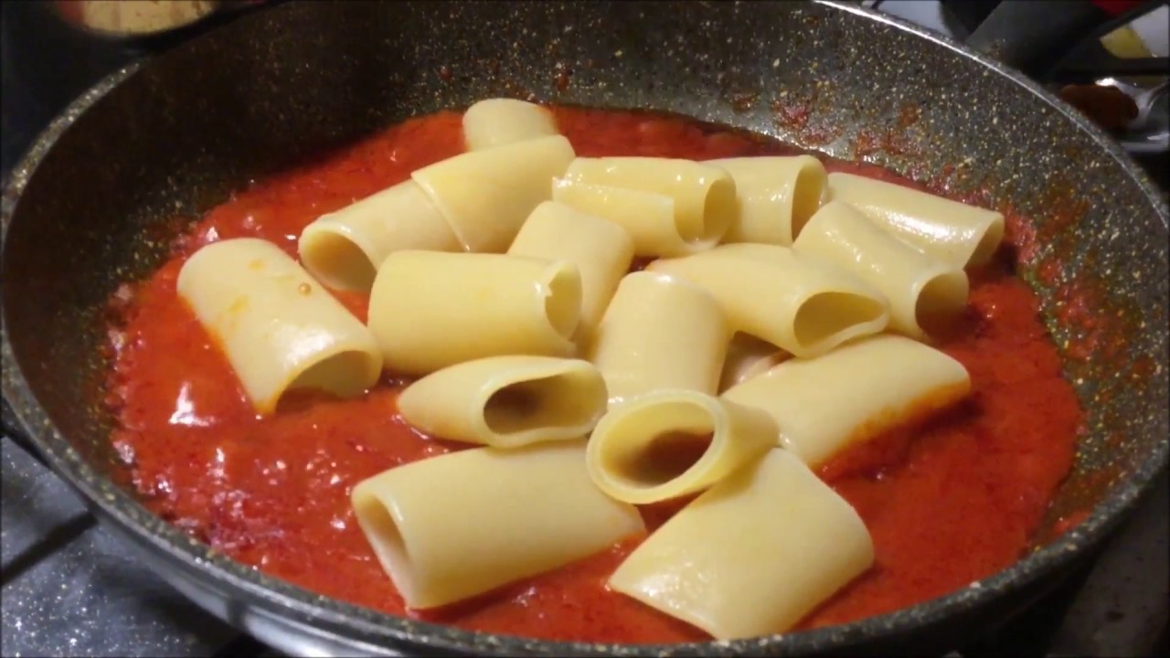 Paccheri alla "scarpariello"