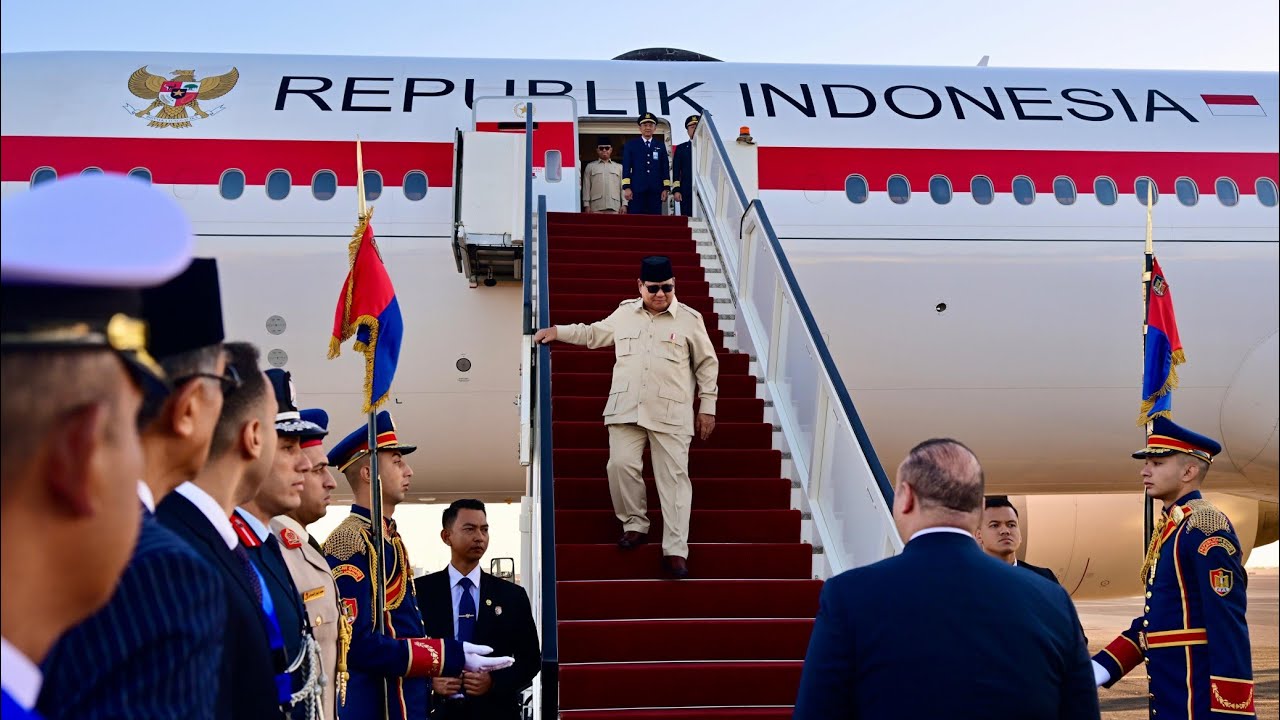 Tiba di Mesir, Presiden Prabowo Hadiri KTT Perdamaian Sharm El Sheik