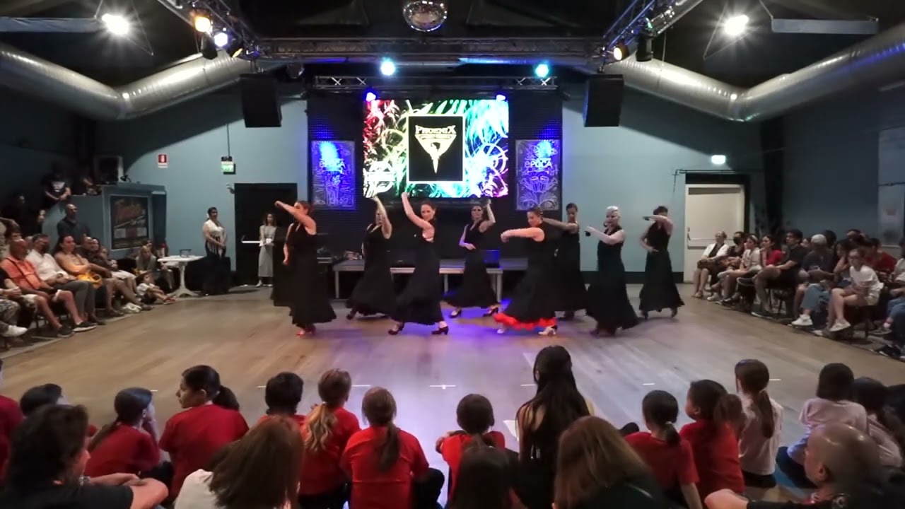 FLAMENCO NACCHERE - Maestra Valeria Guatta