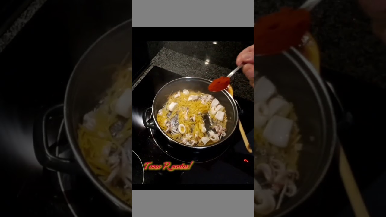 Fideua de calamares facil y rapida #cocina #fideua