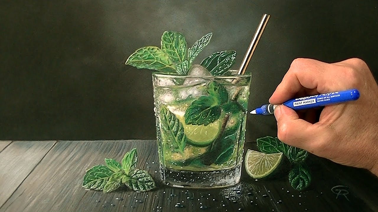 Коктейль, сделанный цветными карандашами.