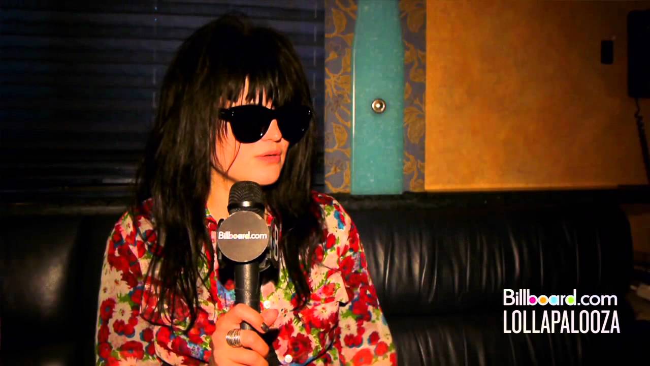 Backstage Q&A w/ The Kills' Alison Mosshart - Lollapalooza 2011