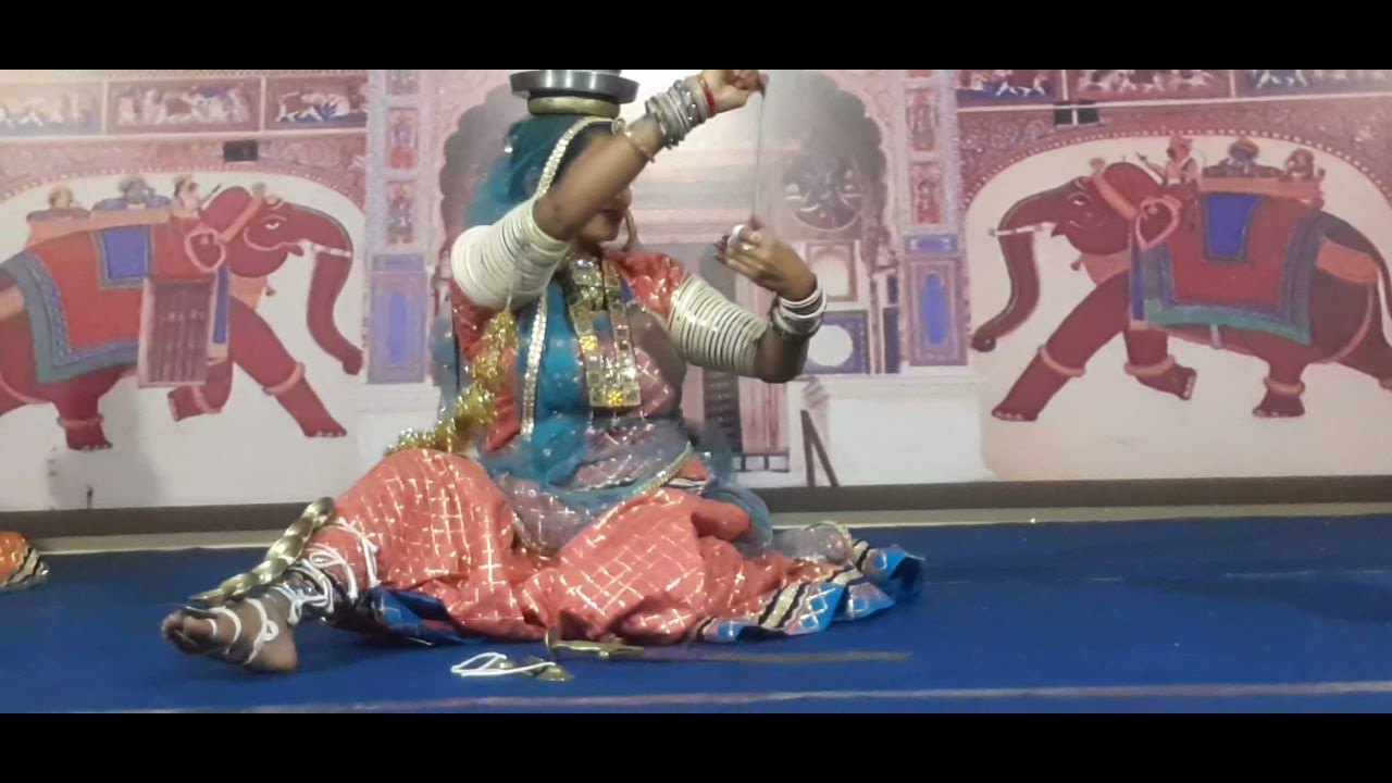 Terah Taali - A Rajasthani Folk Dance by Dharohar Folk Group, Udaipur