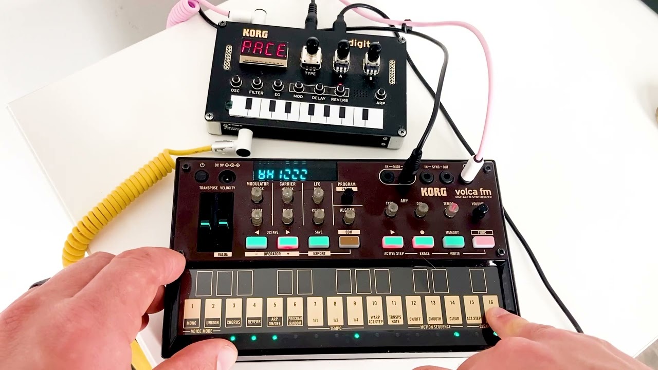 Micro Ambient Synth Setup - Korg Volca FM 2 & Korg NTS-1 - Digital Soundscape